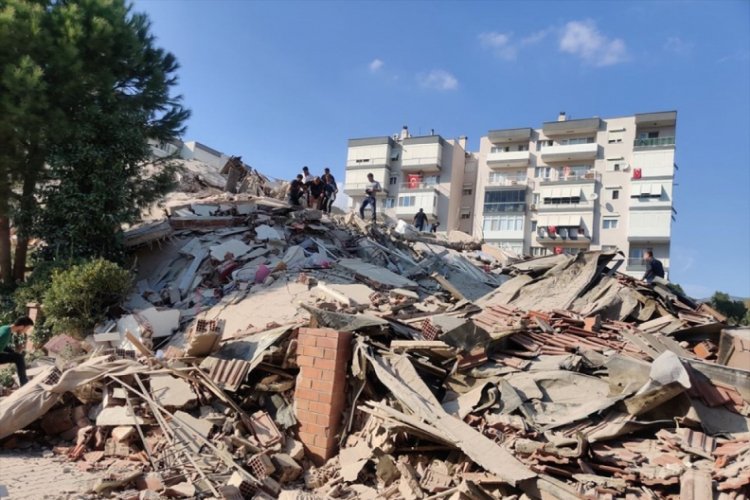 İzmir'deki depremle ilgili provokatif paylaşım yapan 2 kişi serbest bırakıldı