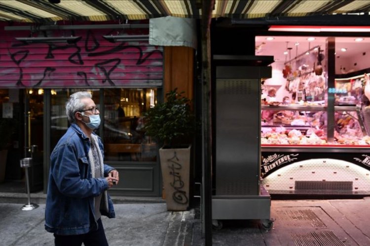 Fransa'da Bilim Kurulundan ''salgında arka arkaya birkaç dalganın yaşanabileceği'' uyarısı