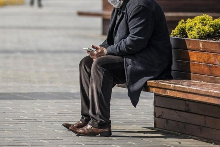 Bilecik'in Bozüyük ilçesinde 65 yaş üstü vatandaşların sokağa çıkışı kısıtlandı