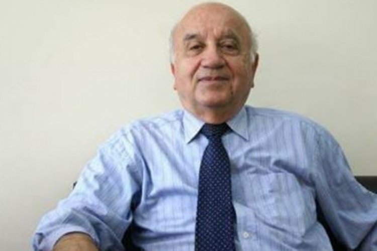 Eski Bakanlardan Prof. Dr. Ahmet Samsunlu hayatını kaybetti