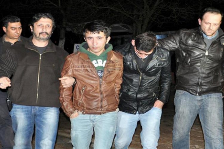 Arkadaşlarını öldürerek ormana atan 2 sanığa müebbet hapis