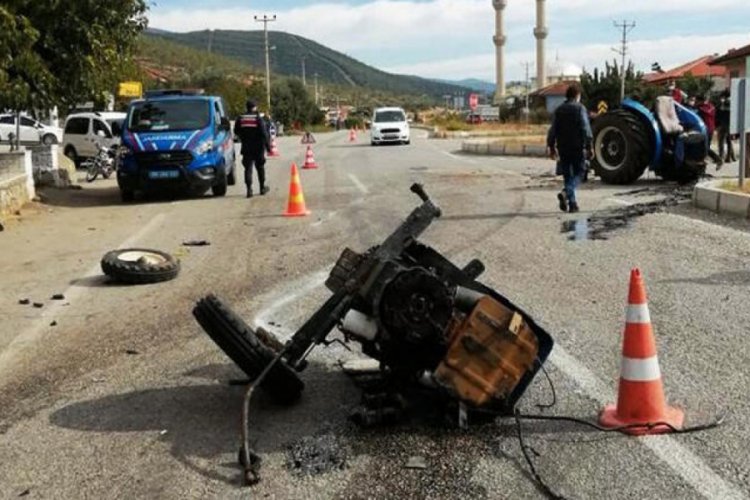 Aydın'daki kazada traktör ikiye ayrıldı