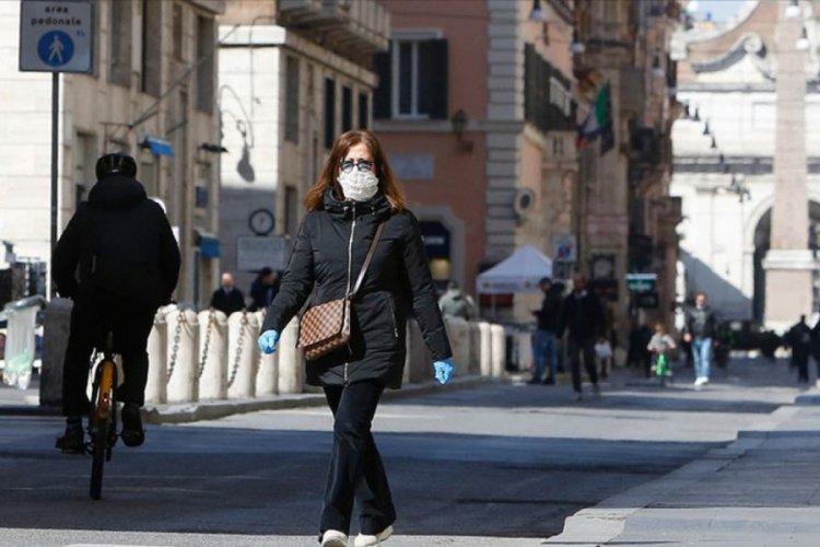 İtalya'da son 24 saatte 28 bin 244 Kovid-19 yeni vaka
