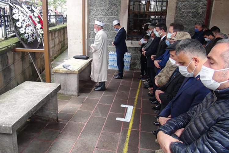 Giresun'daki sel afetinde kayıp 4 kişi için gıyabi cenaze namazı