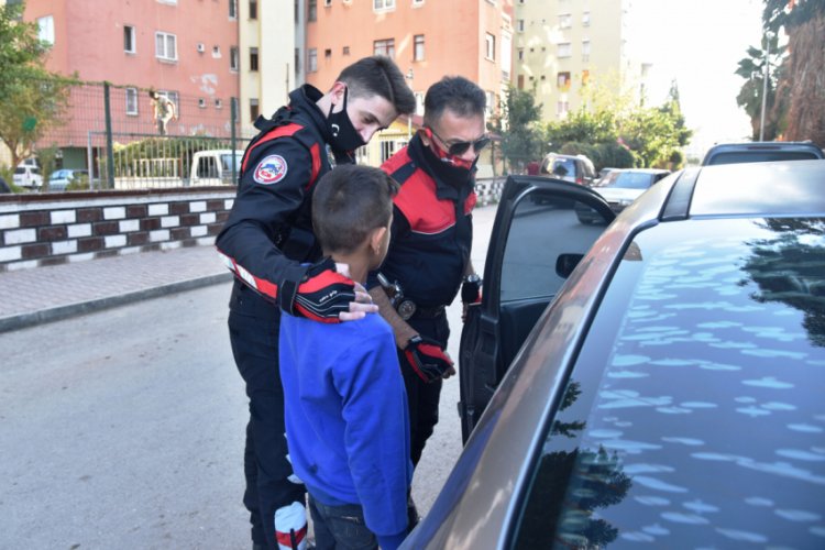 12 yaşındaki çocuk motosikleti düz kontak yaparak çaldı