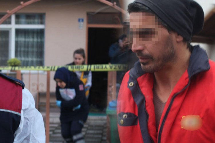 Yaşlı kadına uyuşturucu hap verip cinsel saldırıda bulunmuşlar