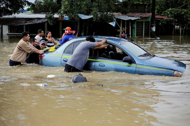Eta Kasırgası, Guatemala'yı vurdu: 50 ölü