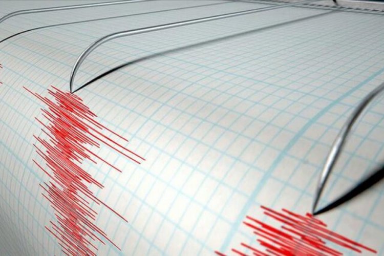 İzmir'de deprem!