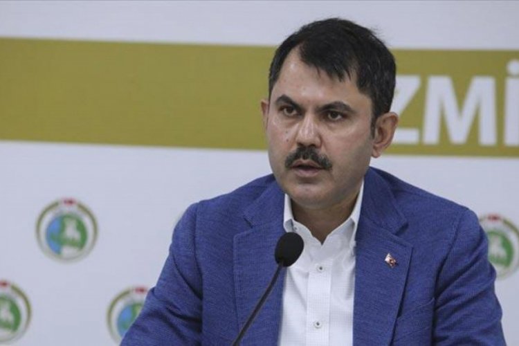 Bakan Kurum çadır kenti ziyaret etti