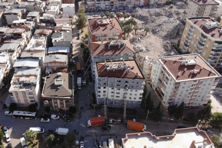 Depremzedeleri bir de emlak dolandırıcıları vurdu