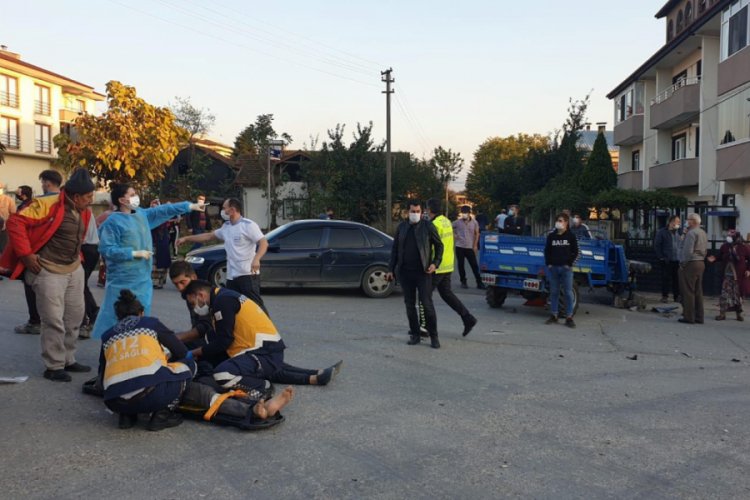 Sakarya'da trafik kazası: 2 yaralı