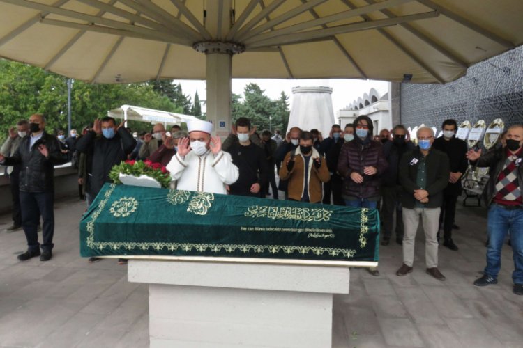 Ahmet Uz son yolculuğuna uğurlandı