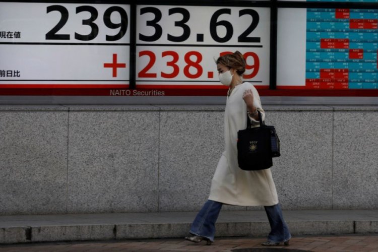 Japonya'da Kovid-19 salgınında 70 binden fazla insan işini kaybetti