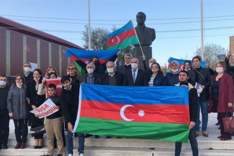Kars'ta Azerbaycan Bayrak Günü kutlandı