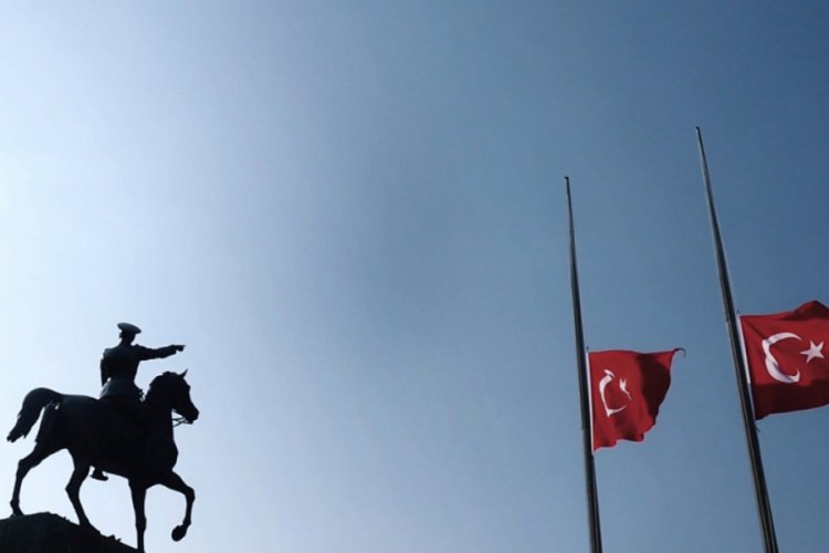 THY'den duygulandıran 10 Kasım paylaşımı