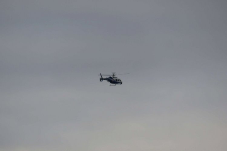 Polis helikopteriyle Dolmabahçe üzerinde saygı duruşu