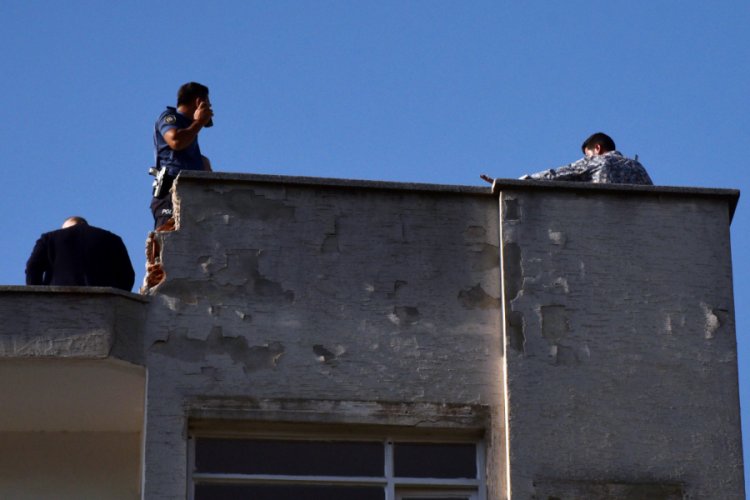 İşi bozulup, eşi terk edince intihara kalkıştı