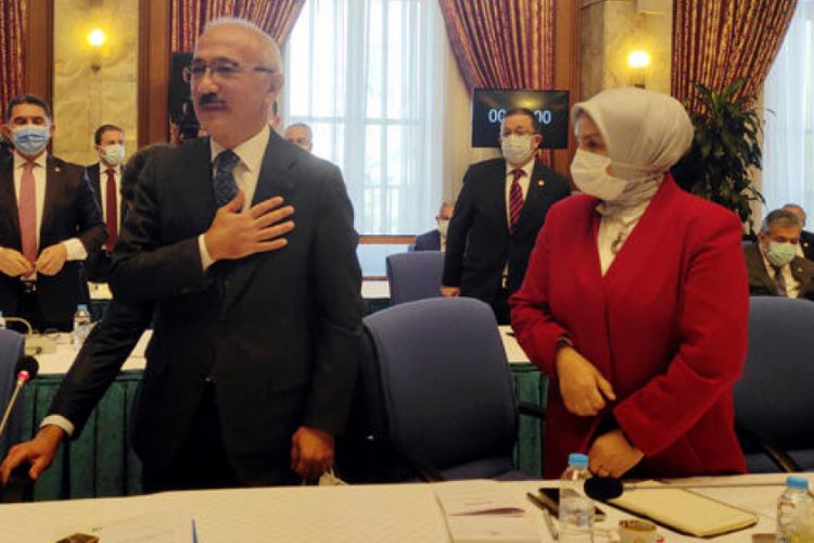 Bakan Elvan, Plan ve Bütçe Komisyonu'na veda etti