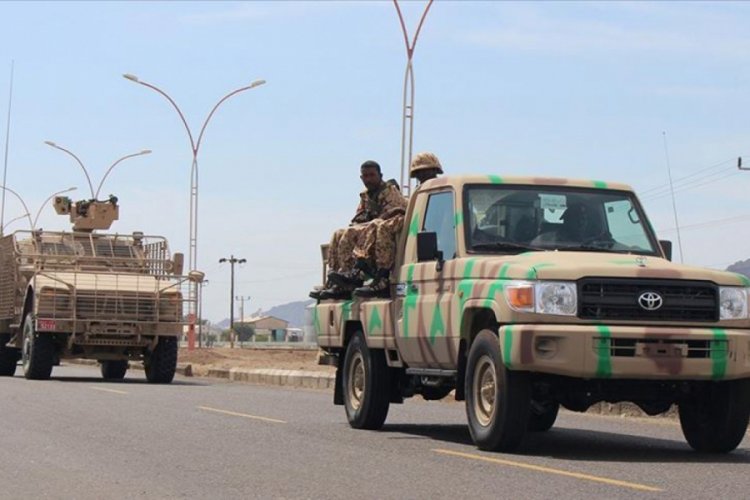 Yemen'deki BAE destekli Güney Geçiş Konseyi Sokotra'da askeri kışla inşa etti