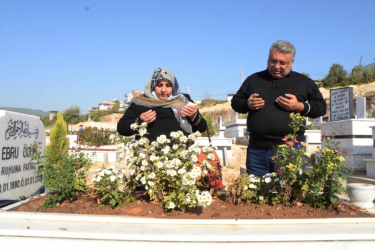 Kızları öldürülen acılı anne-baba, sanığın en ağır cezayı almasını istedi