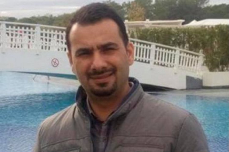 Heyelanda otomobilinin üzerine kaya düşen ilaç mümessili öldü