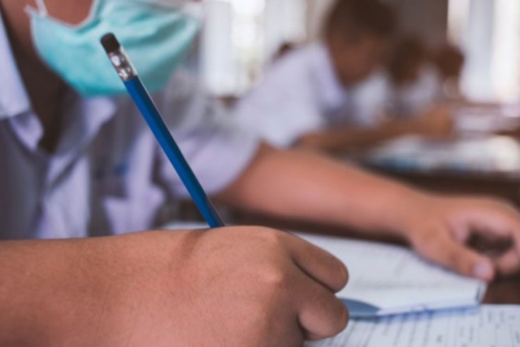 Milli Eğitim Bakanı Ziya Selçuk'tan 'ara tatil' açıklaması
