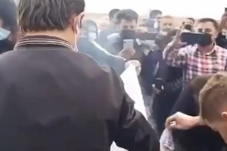 Peşmerge yakınları ABD'nin verdiği yardımları yaktı