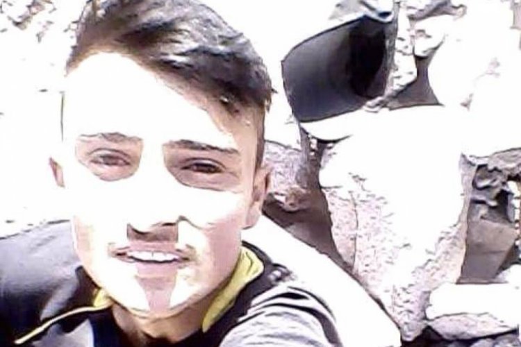 Oğlunu hırsız zannedip öldürdü