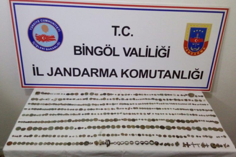 Bingöl'de 536 tarihi eser ele geçirildi