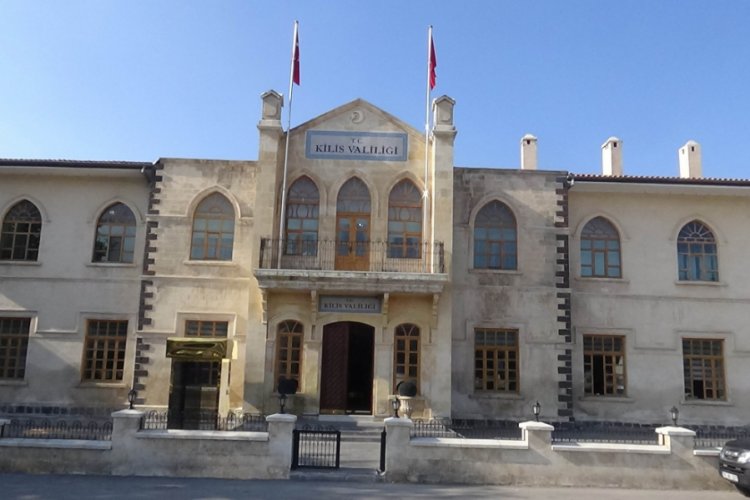 Kilis'te kalabalık yerlerde sigara yasaklandı