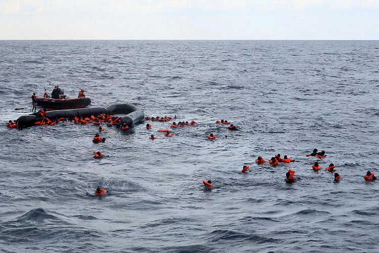Libya açıklarında facia! En az 74 mülteci boğularak öldü