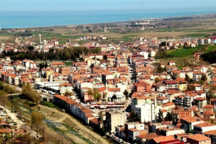Kına yemeğinden 17 vaka çıktı