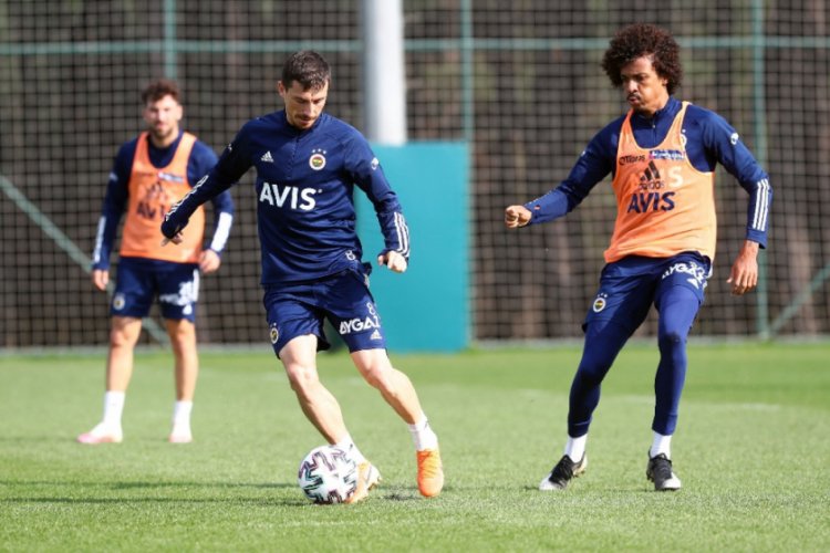 Fenerbahçe'de Gençlerbirliği hazırlıkları devam ediyor