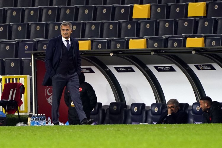 Şenol Güneş, milli takım ile 100. maçına çıktı