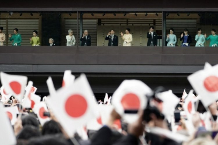 Japonya'da 30 yıl sonra ilk kez imparator yeni yılda halkı selamlamayacak