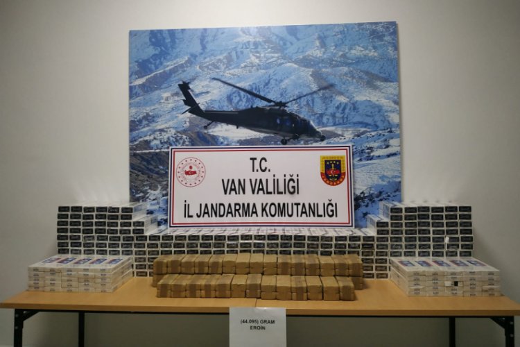 Başkale'de 44 kilo eroin ele geçirildi