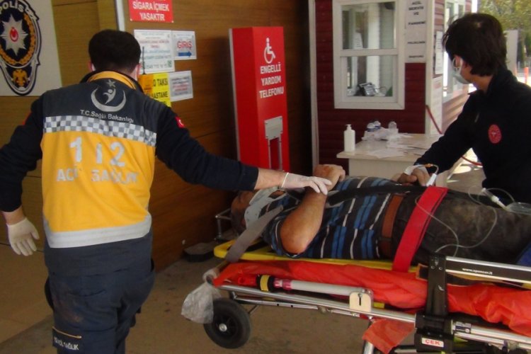 Bursa'da yük asansöründe boşluğa düşen işçi ağır yaralandı