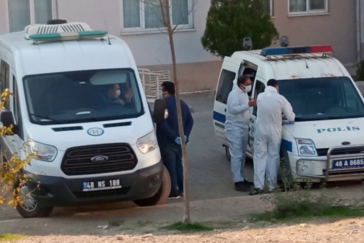 Yaşlı adam evinde ölü bulundu