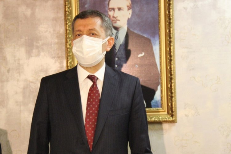 Okullar tamamen açılacak mı? Bakan Selçuk'tan flaş sözler...