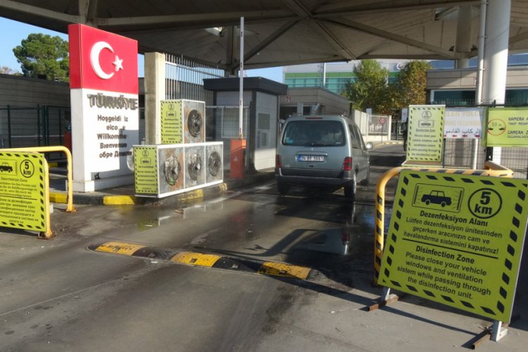 Edirne'ye gelen Bulgar turistlere özel koronavirüs tedbirleri
