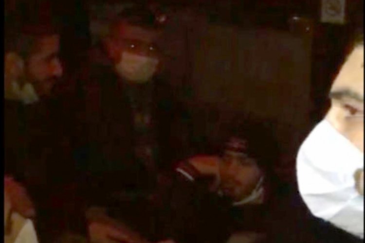 Tekirdağ'da biri lüks, 2 minibüste 22 kaçak göçmen yakalandı