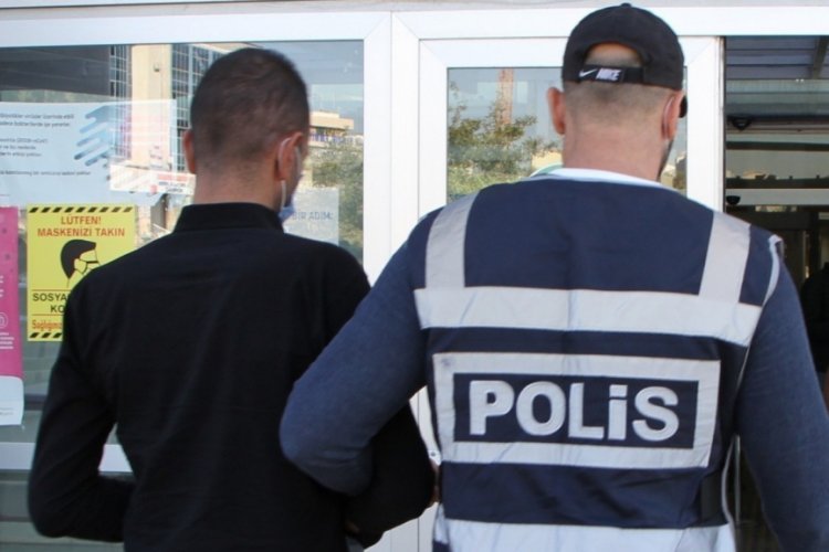 Yağma ve hırsızlık suçundan aranan şahıslar yakalandı
