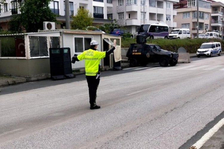 Gargara kullanan sürücü alkollü çıkınca soluğu mahkemede aldı