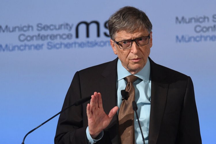 Bill Gates: Kovid-19 sonrası bile iş seyahatlerini, eski ofis yaşamınızı unutun
