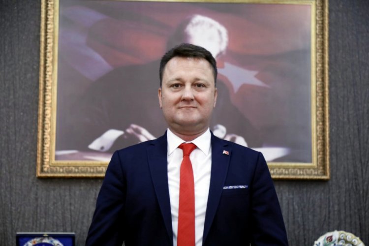 Menemen Belediye Başkanı Aksoy, CHP'den istifa etti