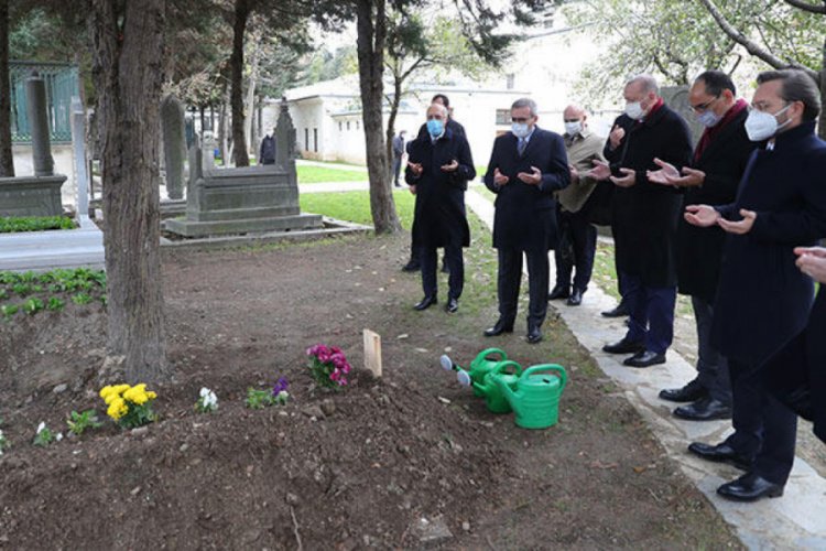 Cumhurbaşkanı Erdoğan'dan Ahmet Kekeç'in kabrine ziyaret