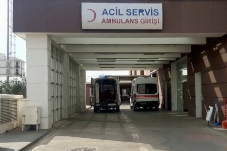 Merdivenden yuvarlanan yaşlı adam ağır yaralandı