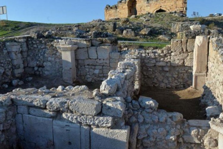 Blaundos Antik Kenti'nde Roma dönemine ait hamam bulundu
