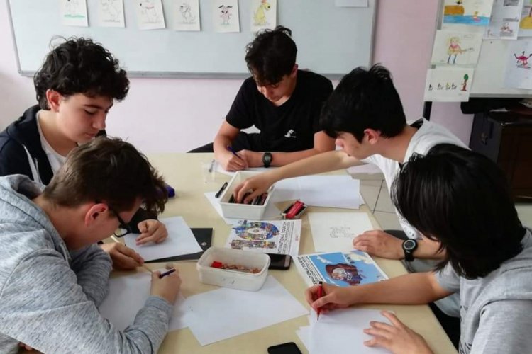 Bursa Karikatür Atölyesi öğrencilerine 23 ödül
