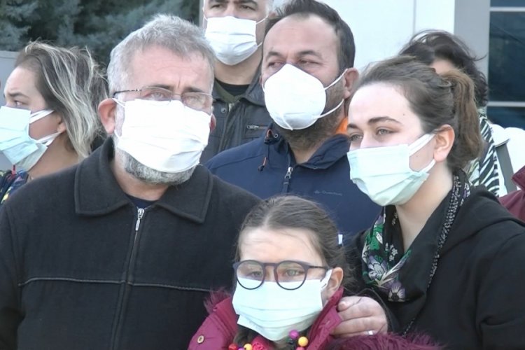 Bursa'da koronadan ölen sağlıkçı gözyaşlarıyla uğurlandı